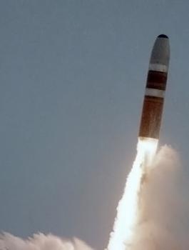 صواريخ نووية روسية اسرع من الصوت 