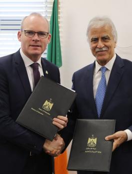 وزير التربية والتعليم ووزير خارجية ايرلندا