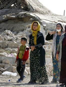 هزات ارضية تضرب ايران 