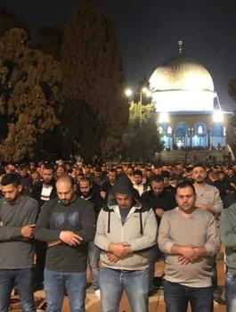 الصلاة في الاقصى