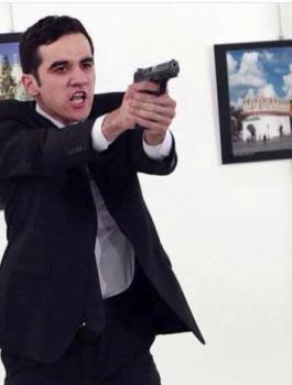 قاتل السفير الروسي بانقرة 