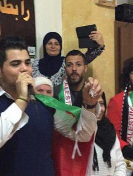 امير دندن في مخيم شاتيلا 