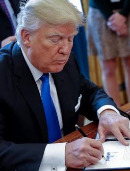 قرارات ترامب 