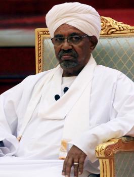 2019-04-11T071627Z_144095848_RC1D30AF01C0_RTRMADP_3_SUDAN-POLITICS