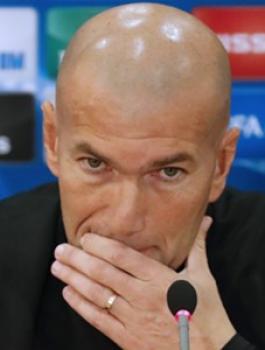 زيدان وخسارة ريال مدريد امام برشلونة 