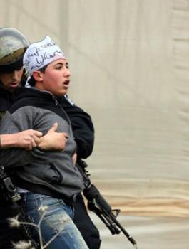 غرامات بحق الأسرى الفلسطينيين 