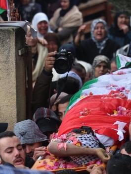 الشهداء الفلسطينيين في غزة والضفة الغربية خلال العام 2018 