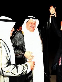 هكذا احتفت الكويت بالغانم بعد طرده وفد إسرائيل
