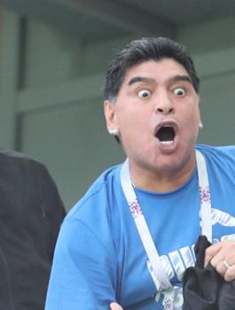 مارادونا والفيفا 