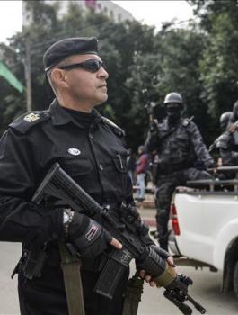 مصرع مسن القاه لص من بناية في غزة 