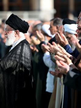 ايران وصلاة العيد 
