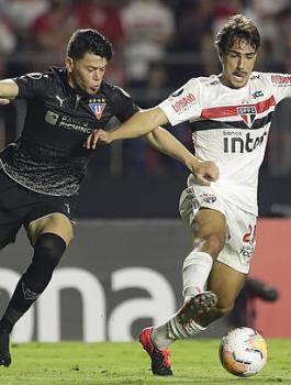 ريال مدريد وبرشلونة والتعاقدات 