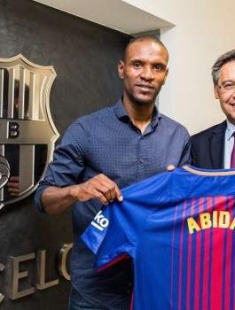 برشلونة يعين الفرنسي أبيدال مديرا رياضيا