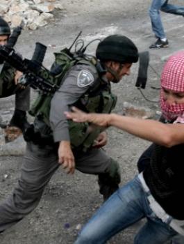 قوات-الإحتلال-الإسرائيلي-تقمع-مسيرة-كفر-قدوم-الأسبوعية-السلمية-شرق-قلقيلية-660x330