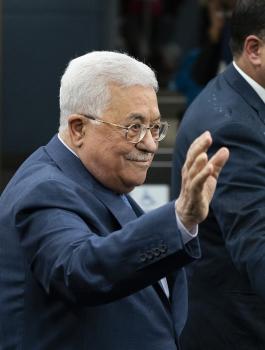 عباس ومدير جهاز المخابرات العامة 