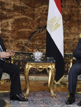 الرئيس عباس يزور مصر غداً لمدة يومين ويلتقي السيسي