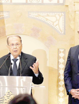 استقالة الحريري  