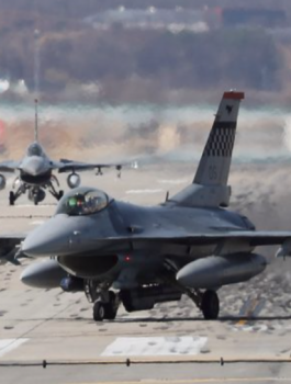 تحطم مقاتلة امريكية جنوب كاليفورنيا 