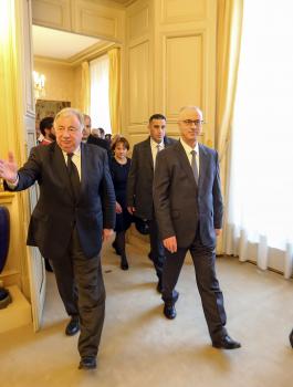 الحمد الله ومنتجات المستوطنات 