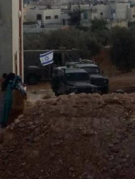 الاحتلال يعتقل مواطنة من يطا ويستولي على مبلغ 30 ألف شيقل