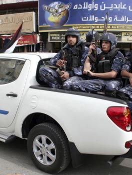 Palestinian-security-officers