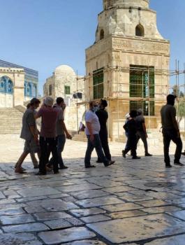 المستوطنون واقتحامات الاقصى 