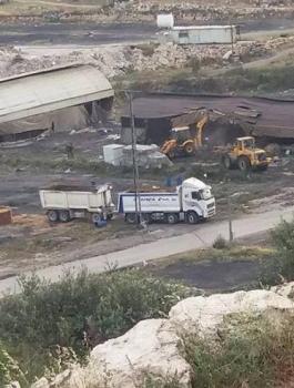 حرق وهدم مشاحر في جنين 