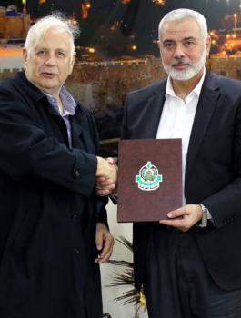 لجنة الانتخابات وحماس 