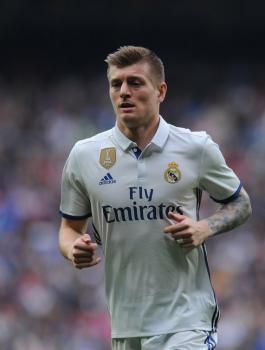 صحيفة تكشف السعر الحالي لتوني كروس