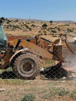 هدم في نعلين 