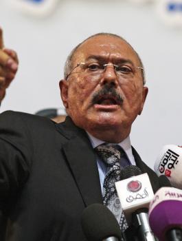 صالح يدعو السعودية لوقف عدوانها وفتح صفحة جديدة معها!