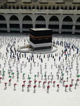 السعودية والعودة الى العمرة 