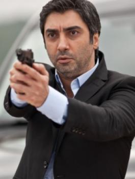 مراد علم دار 