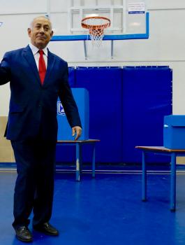 8d434923-42de-4193-8f8b-501f49d7bcb0