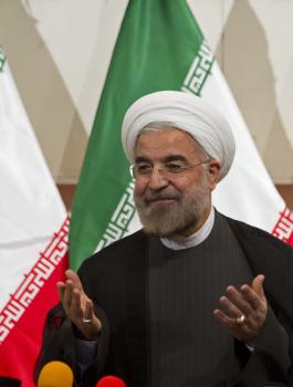 تنصيب روحاني رئيساً لايران 