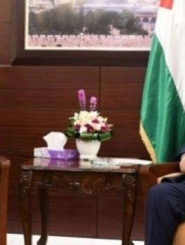 عريقات: لم نرفض تلقي مكالمات من الجانب الأميركي
