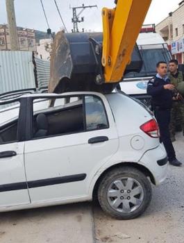 الشرطة تتلف 435 مركبة غير قانونية 