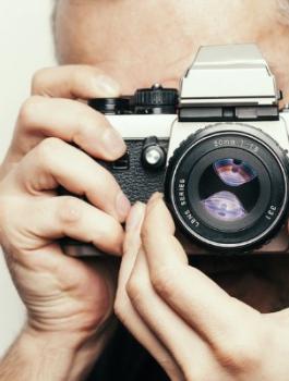 موقع رام الله يشتري فيديوهات من المواطنين 