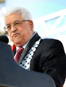 عباس والاردن 