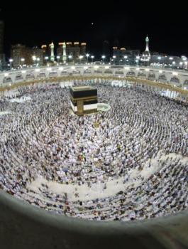 حريق في فندق بمكة المكرمة 