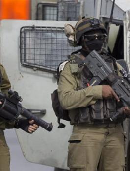 اطلاق النار على شاب فلسطيني قرب مخيم الفوار 