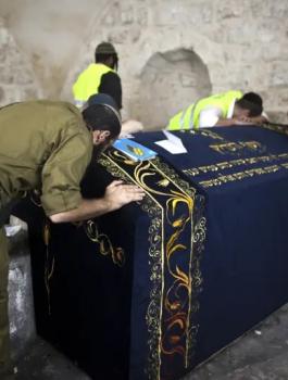 اسرائيل وقبر يوسف 