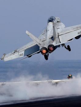 مقاتلات أمريكية تعترض طائرتين روسيتين في الأجواء السورية