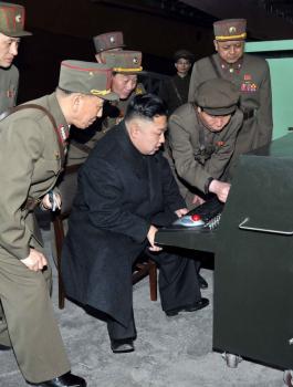 كوريا-الشمالية-ثقف-نفسك-5