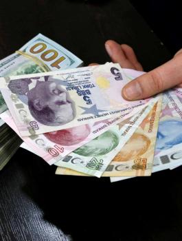 سعر صرف الليرة التركية مقابل الدولار 