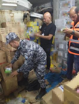 ضبط اطنان من المواد التموينية الفاسدة 