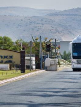 F130825MS22-635x3571