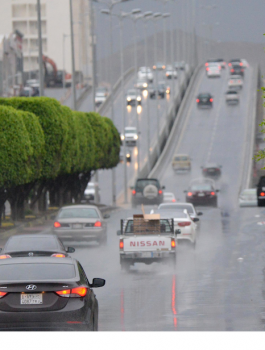 فيضانات في الكويت 