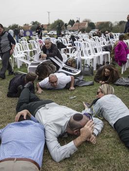 غرينبلات وحماس والمستوطنات 