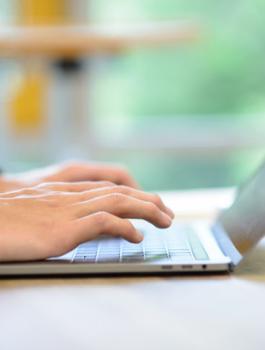  فتح باب التسجيل لترخيص مكاتب خدمات جامعيّة جديدة